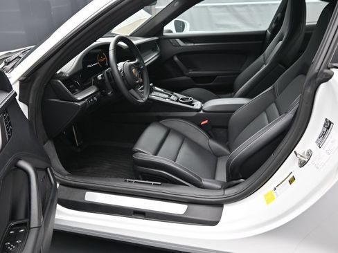 Certified 2025 Porsche 911 Carrera S RWD image 7