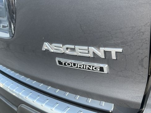 Used 2023 Subaru Ascent Touring AWD/4WD image 10