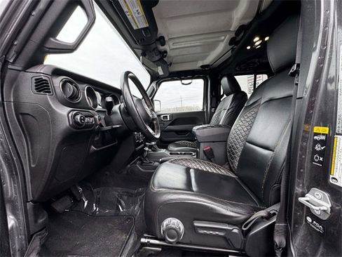 Used 2021 Jeep Gladiator Overland image 21