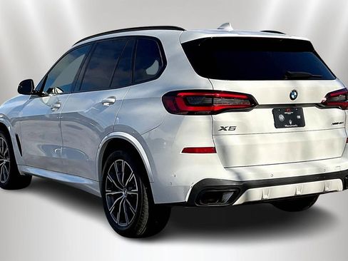 Used 2022 BMW X5 xDrive40i w/ M Sport Package image 4