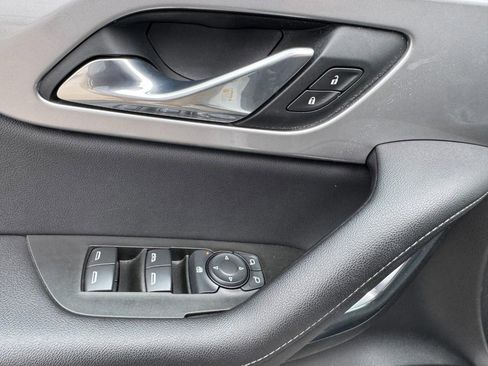 Used 2021 Chevrolet Blazer LT image 15