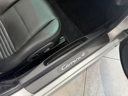 Used 1999 Porsche 911 Carrera 4 image 12