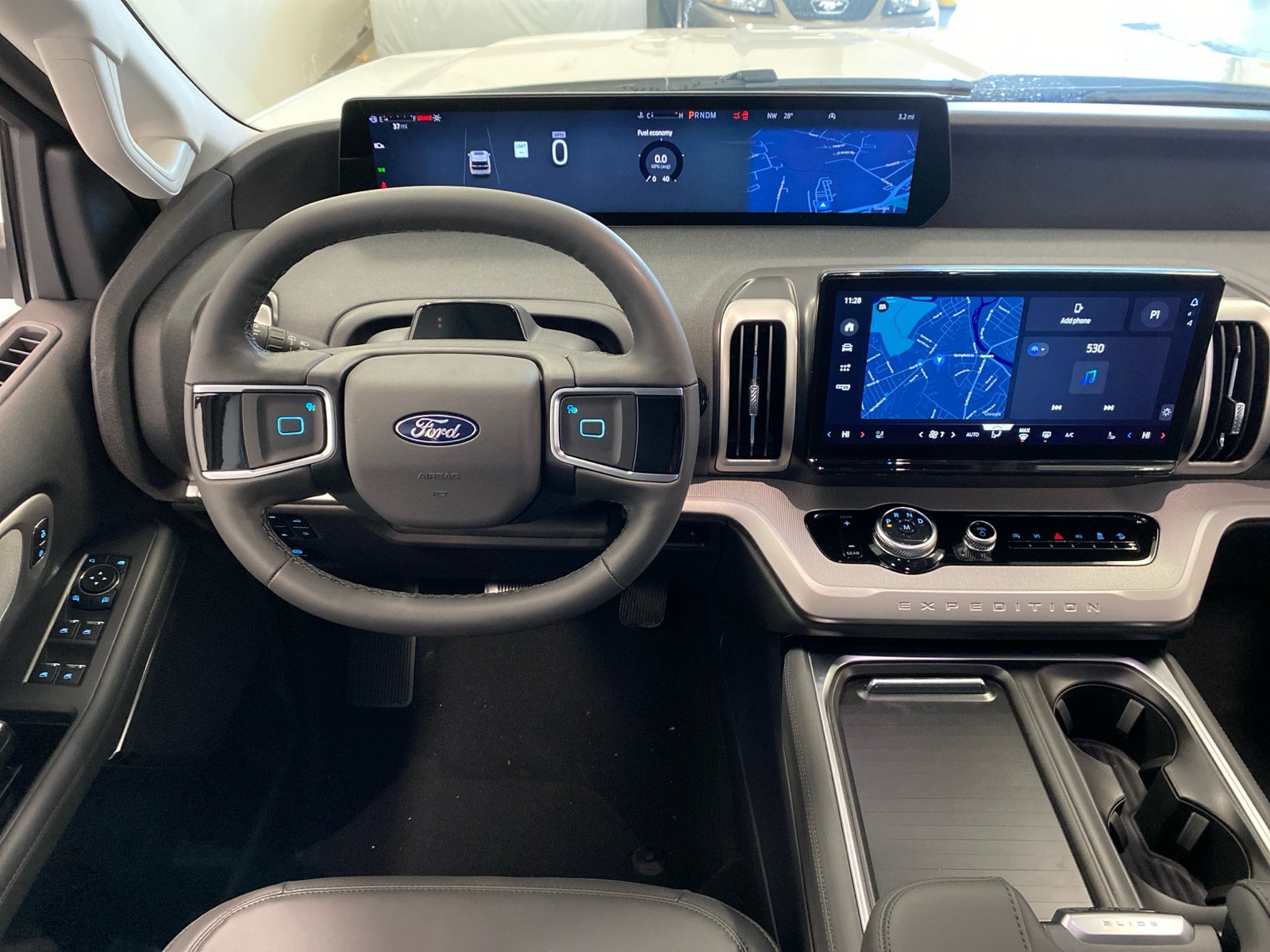 New 2026 Ford Expedition Active AWD/4WD image 16