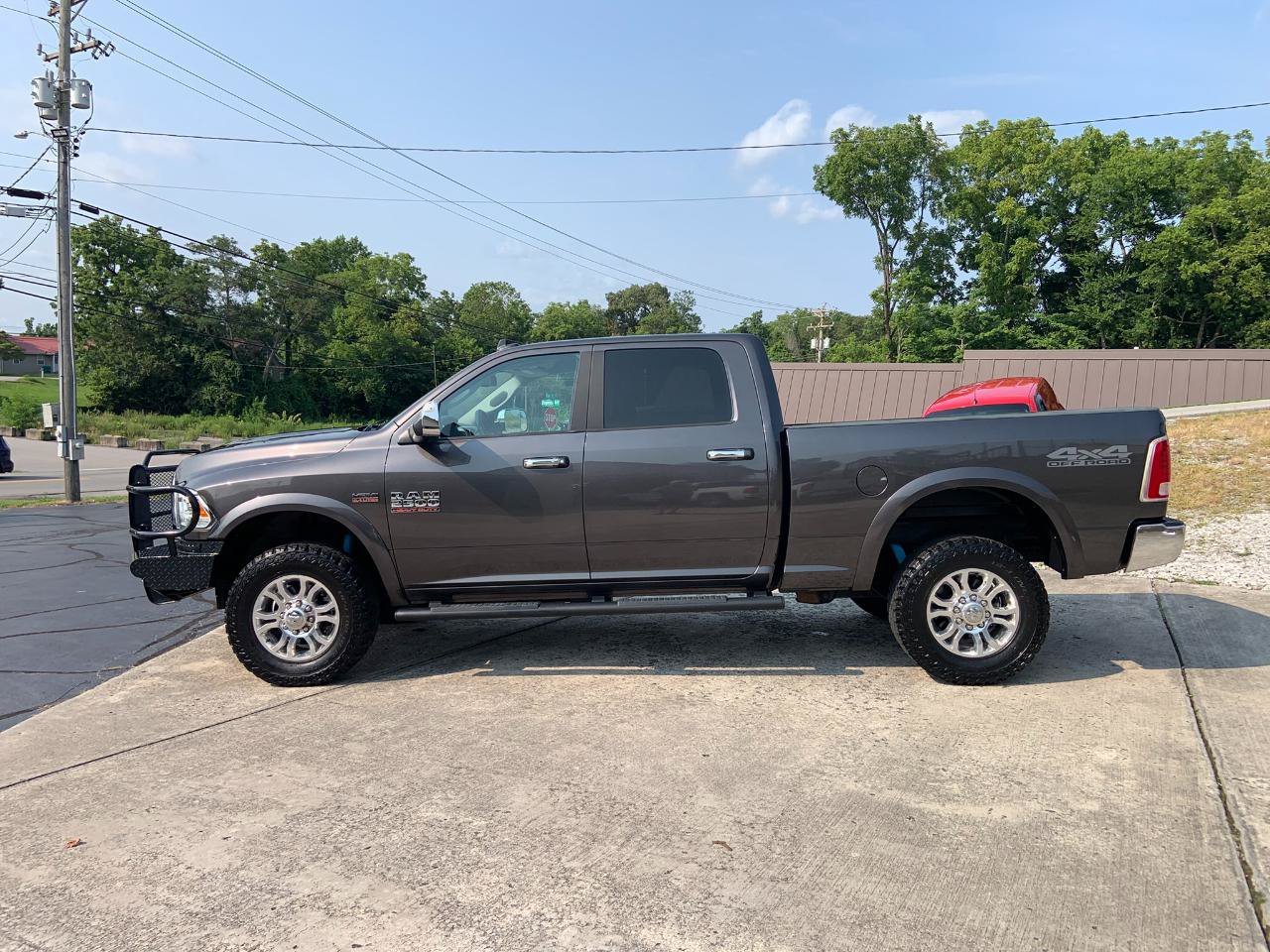 Used 2017 RAM 2500 Laramie AWD/4WD image 5