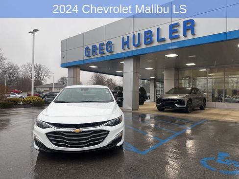 Used 2024 Chevrolet Malibu LS image 2
