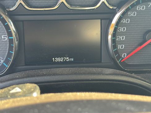 Used 2015 Chevrolet Silverado 1500 LTZ Z71 w/ LTZ Plus Package image 11