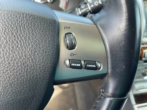 Used 2011 Jaguar XF Premium RWD image 16