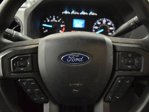 Used 2023 Ford E-450 and Econoline 450 Super Duty w/ Power Windows & Locks Group image 8