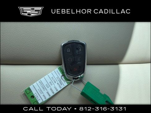 Used 2017 Cadillac XT5 FWD image 32
