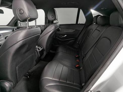 Used 2018 Mercedes-Benz GLC 300 image 16