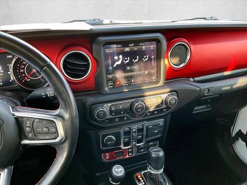 Used 2021 Jeep Gladiator Rubicon image 8