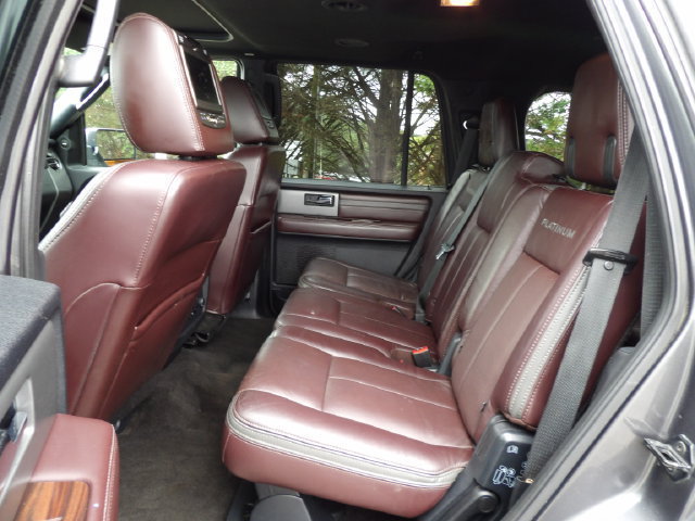 Used 2015 Ford Expedition Platinum AWD/4WD image 14
