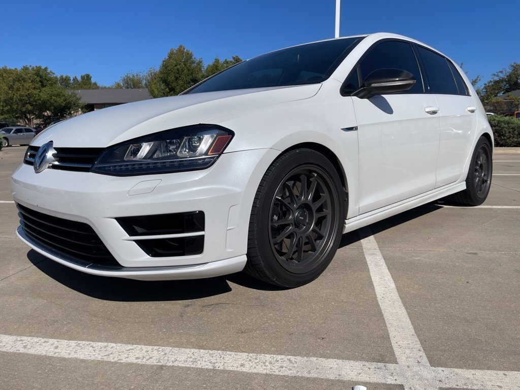 Used 2016 Volkswagen Golf R 4-Door AWD/4WD image 1