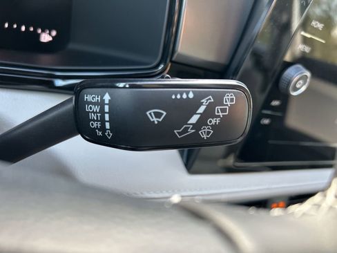 New 2026 Volkswagen Taos S image 28