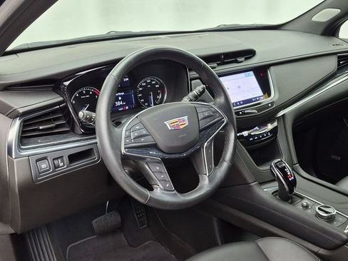 Certified 2023 Cadillac XT5 Premium Luxury AWD/4WD image 9
