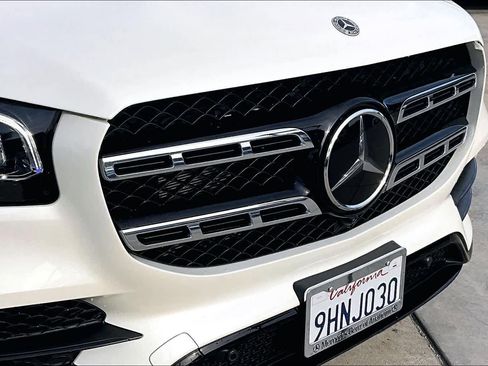 Used 2023 Mercedes-Benz GLS 450 4MATIC image 29