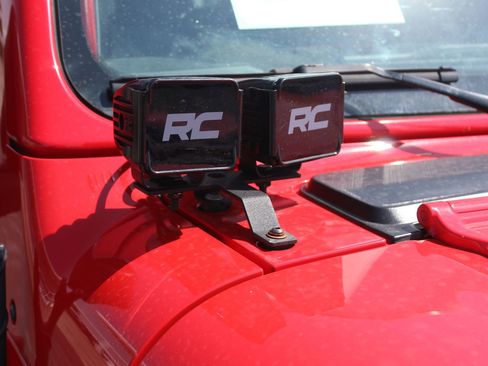 Used 2020 Jeep Gladiator Rubicon AWD/4WD image 14