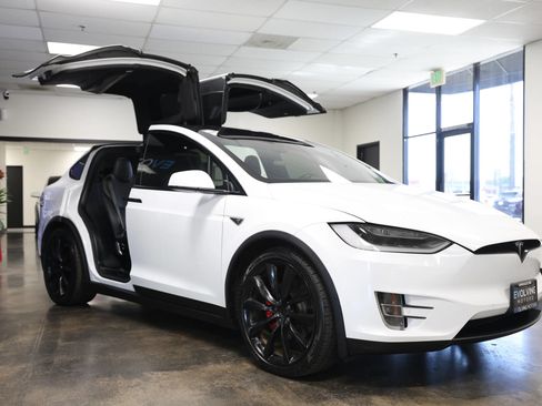 Used 2016 Tesla Model X P90D AWD/4WD image 23