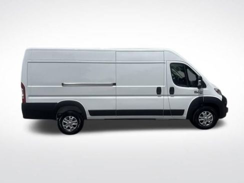 Used 2025 RAM ProMaster 3500 w/ Quick Order Package 24G SLT FWD image 6