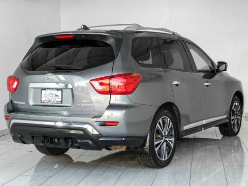 Used 2020 Nissan Pathfinder Platinum AWD/4WD image 6