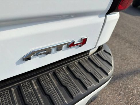 Used 2026 GMC Sierra 1500 AT4 w/ AT4 Premium Package AWD/4WD image 8