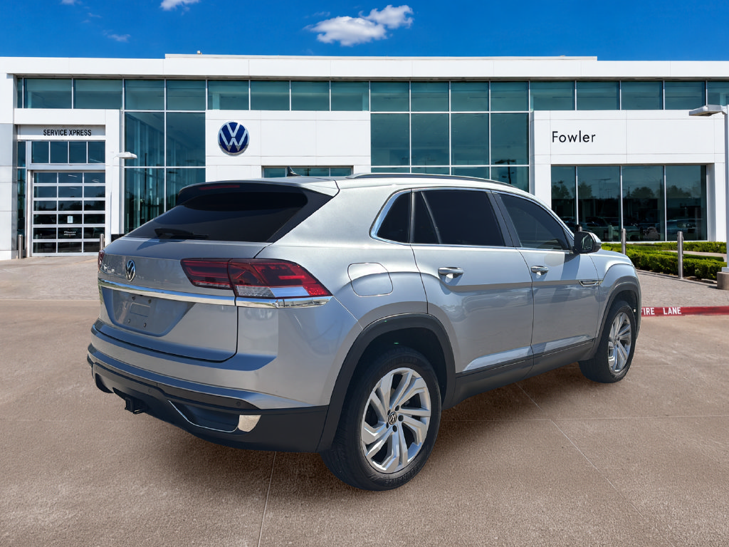 Used 2020 Volkswagen Atlas Cross Sport SEL FWD image 5
