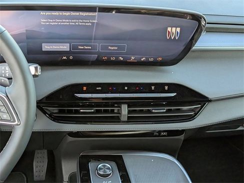 New 2026 Buick Enclave Sport Touring w/ Power Package image 11