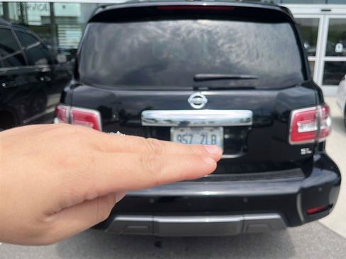 Used 2019 Nissan Armada SL w/ Premium Package AWD/4WD image 5