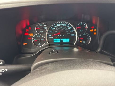 New 2026 GMC Savana 2500 w/ Driver Convenience Package RWD image 17