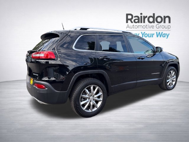 Used 2018 Jeep Cherokee Limited AWD/4WD image 5