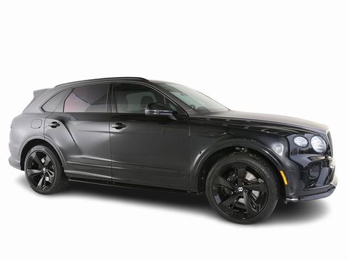 Certified 2022 Bentley Bentayga image 14