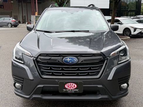 Certified 2023 Subaru Forester Premium AWD/4WD image 3