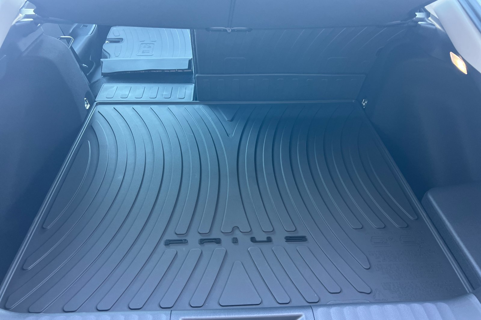 New 2027 Toyota Prius XLE AWD/4WD image 16