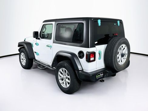 Used 2023 Jeep Wrangler Sport AWD/4WD image 5