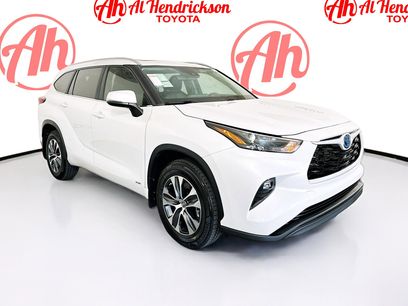 Used 2023 Toyota Highlander XLE