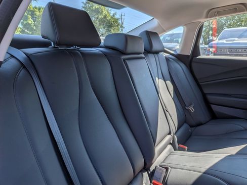 Used 2023 Acura TLX FWD image 33