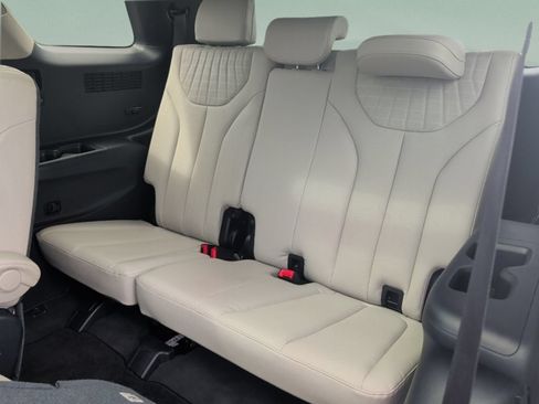 Used 2023 Hyundai Palisade Limited FWD image 40