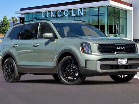 Used 2023 Kia Telluride EX X-Line AWD/4WD image 2