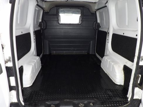 Used 2020 Nissan NV200 S image 6