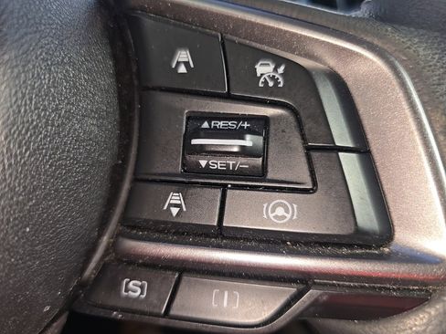 Used 2023 Subaru Forester Premium image 31