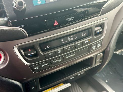 Used 2023 Honda Passport EX-L image 23
