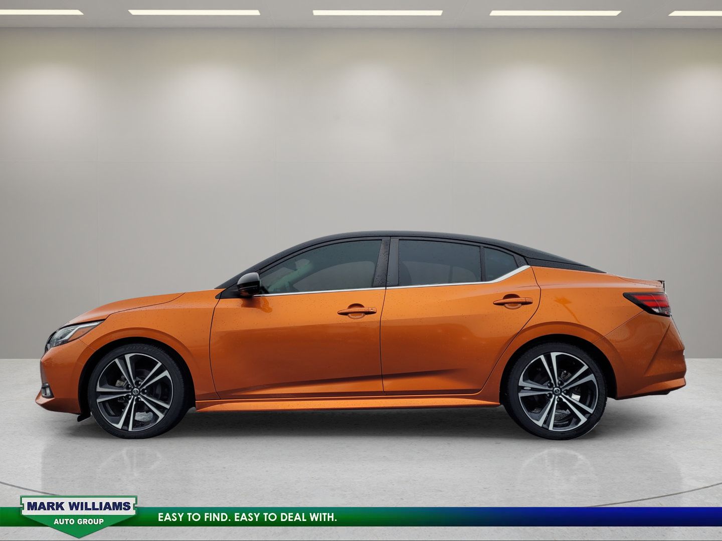 Used 2022 Nissan Sentra SR w/ SR Premium Package FWD image 7