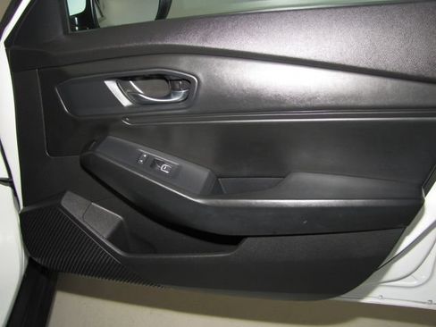 Certified 2023 Honda Accord EX image 21