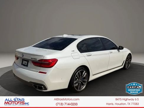 Used 2018 BMW M760i xDrive AWD/4WD image 9