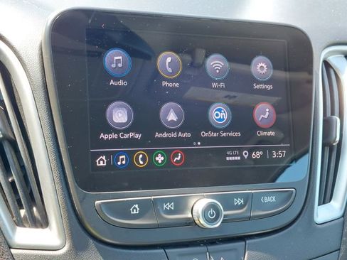 Used 2024 Chevrolet Malibu LT FWD image 30