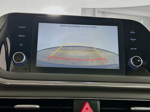 Used 2020 Hyundai Sonata SEL w/ Premium + Sunroof Package FWD image 22