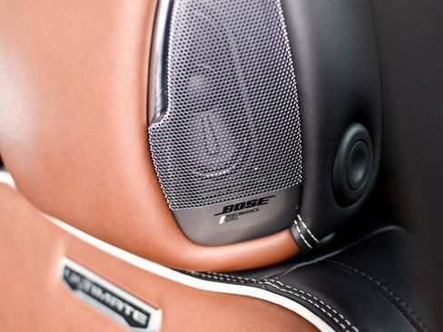 Used 2023 GMC Yukon Denali Ultimate image 7