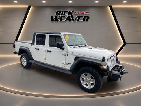 Used 2020 Jeep Gladiator Sport w/ Quick Order Package 23S AWD/4WD image 8