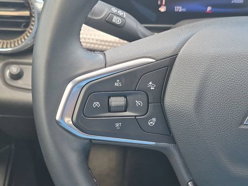 Used 2025 Chevrolet Trax ACTIV w/ Driver Confidence Package FWD image 24