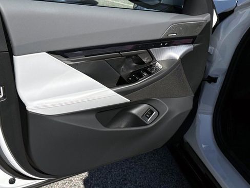 New 2026 BMW 540i xDrive w/ M Sport Package image 16